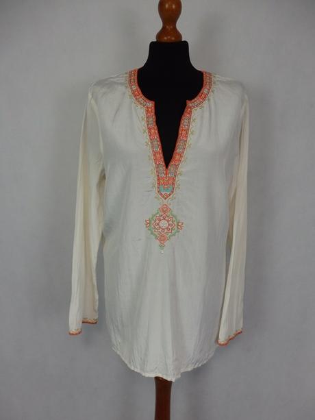 Kvalitná maslová blúzka s výšivkou, 42