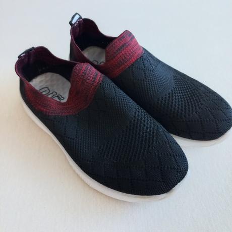 Nasúvacie tenisky, 36