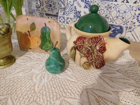 Do zelena dekorácia kuchyňe mažiar,hruška mramor,