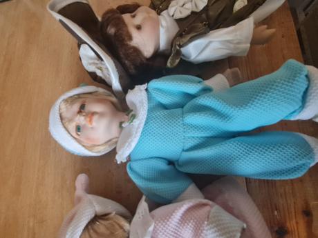 Porcelánové bábiky,