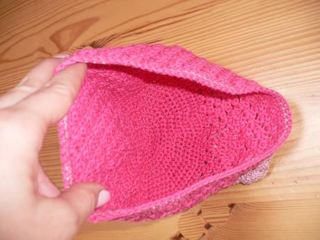 Háčkovaná čiapka obvod 52cm, 116