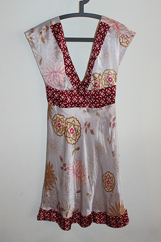 Dámske vzorované šaty zn. zu elements, l