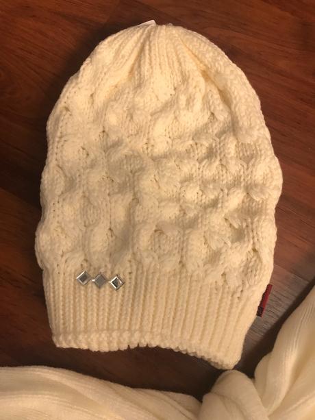 Krásna čiapka so šálom - set,