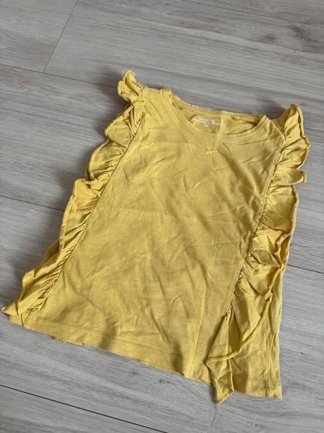 Žlte tričko s volanom, reserved,134