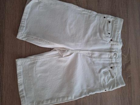 Kratke nohavice, zara,152