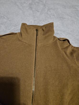 Zara svetrík          2+1zadarmo, zara,s