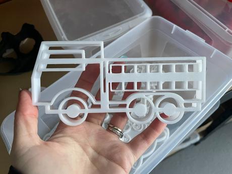 Vykrajovátka stavebné stroje, 