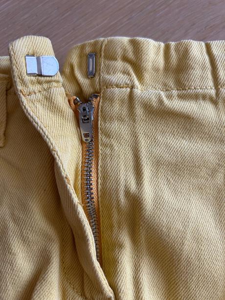 Žlté kraťasy, zara,134