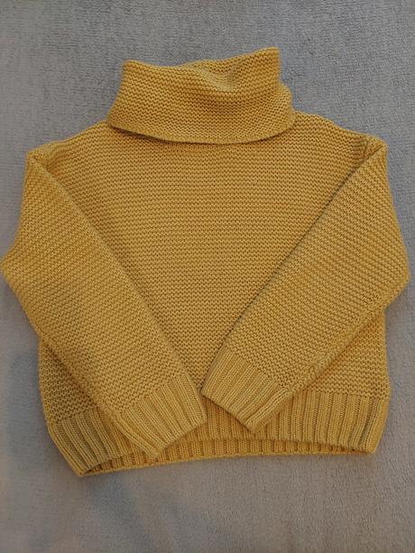 Svetrík, reserved,146