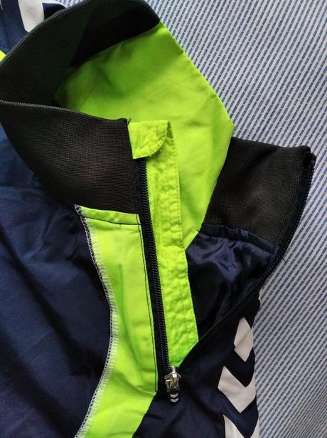 Športová vetrovka, hummel,152