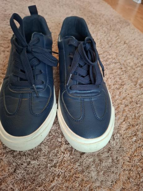 Tenisky, reserved,36