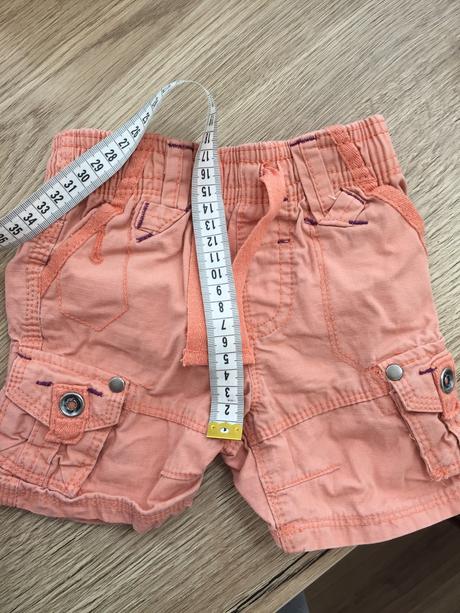 Dievčenské kraťasy, next,104