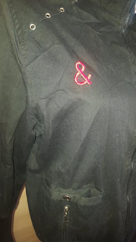 Čierna bundav. 42/44, 42