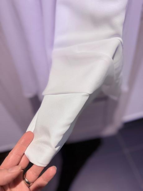 Šaty na 1. sväté prijimanie, 140