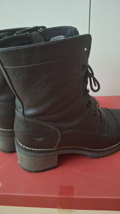 Šnurovacie topánky,čižmy, mustang,38