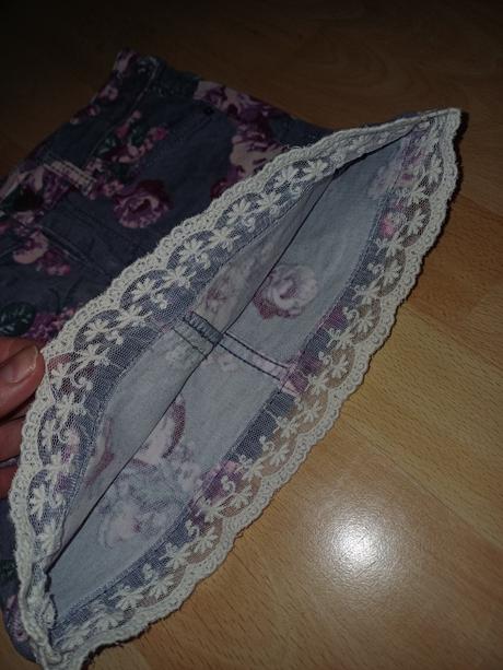 Menžestrova sukňa, h&m,98