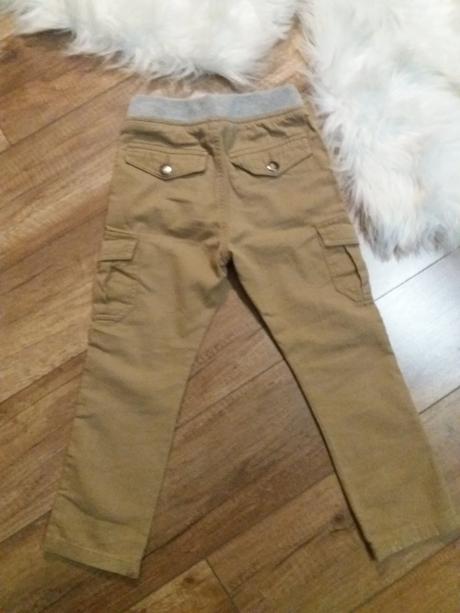 Kapsacove nohavice, 110