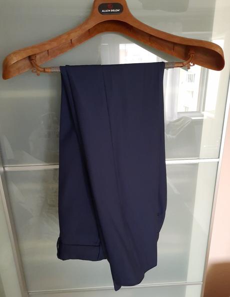 Oblek alain delon, 48