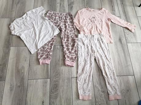 Pyžamka 104/110, 104