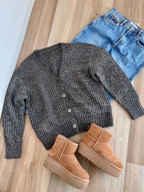 Sveter na gombíky, s