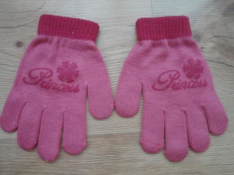 Čiapočka s rukavičkami, disney,92