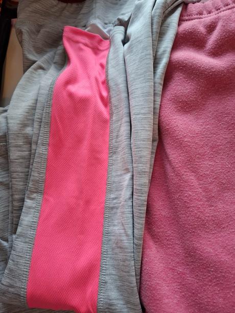 Tepláky, legíny, 140–152