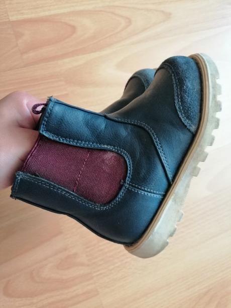 Kožené čižmičky, 22