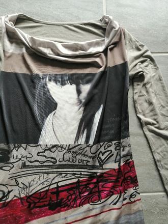 Zaujímavé popart šaty vs-m, s