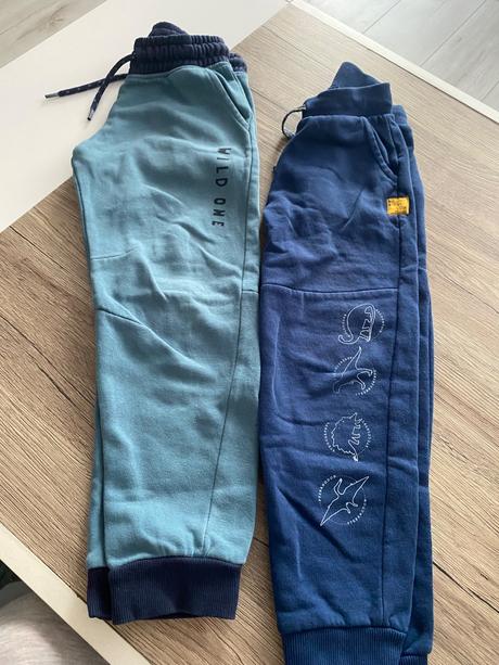 Tepláky, lupilu,110