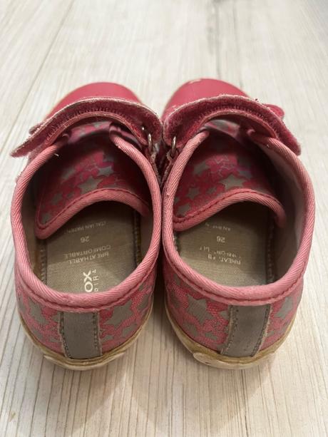 Tmavoružové tenisky na suchý zips, geox,26