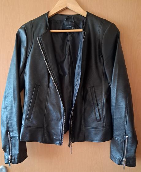 Cierna kozenkova bunda reserved 40, reserved,40