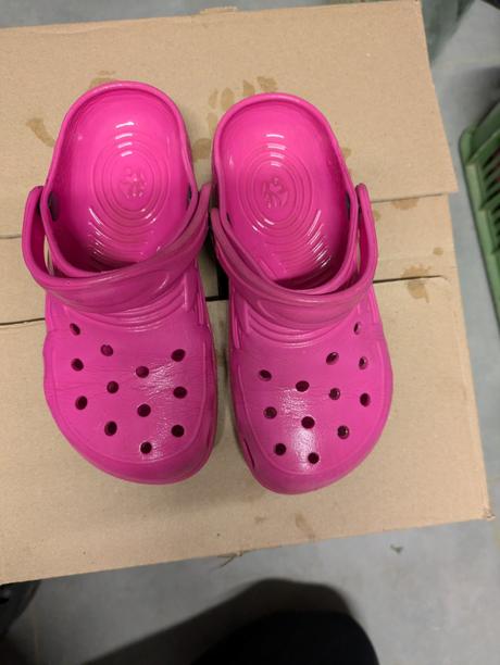 Šľapky ako crocs, 31