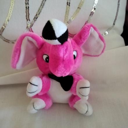 Ružový plyšový slonik,