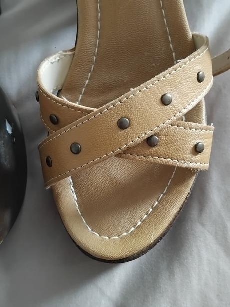 Lahucke sandalky, 35