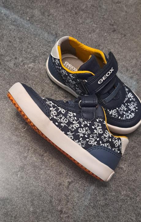 Topánky veľ.21, geox,21