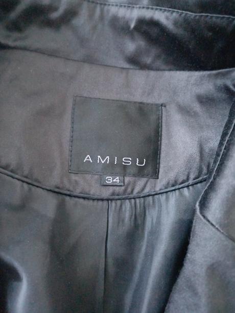 Čierne sako, amisu,34