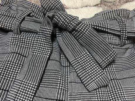 Sivé kárované nohavice, s