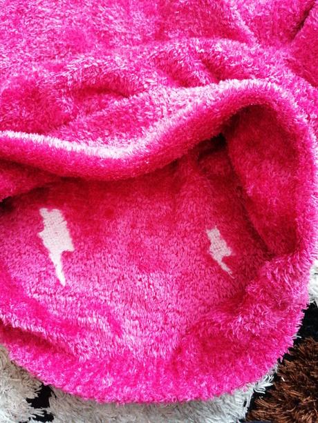 Mäkkučké pulovriky, 146