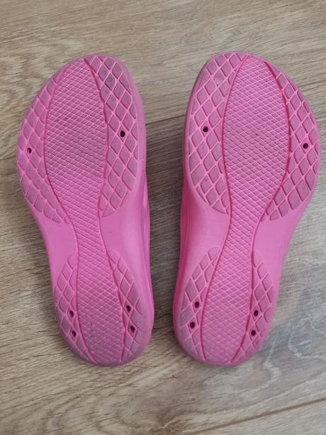 Šľapky arena ružové, 32