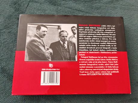 Kniha a hitler denniky, v slovenčine,