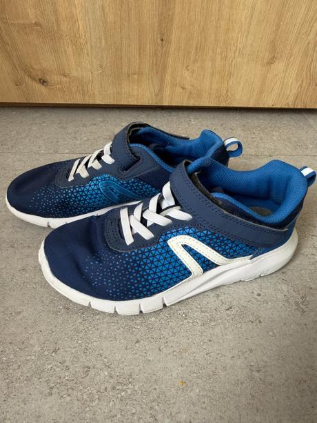 Lahucke tenisky na telesnu, decathlon,32