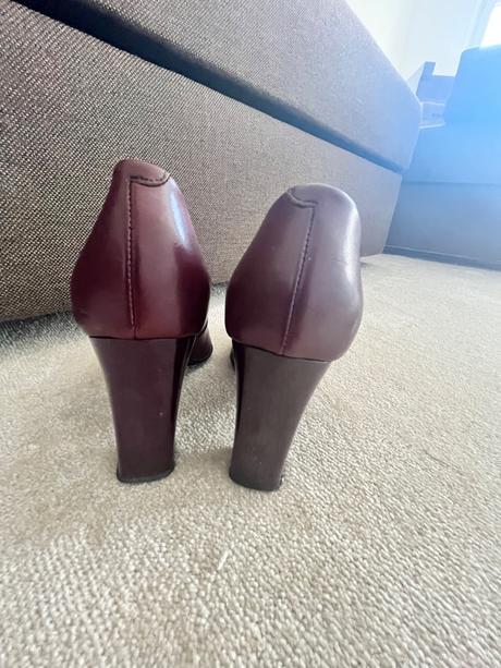 Kožené lodičky, 38