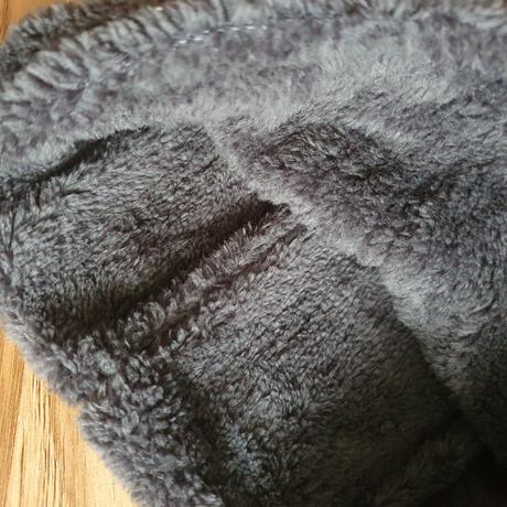 Čiapka a nákrčník, 