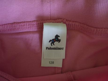 Dvoje kraťasy, c&a,128