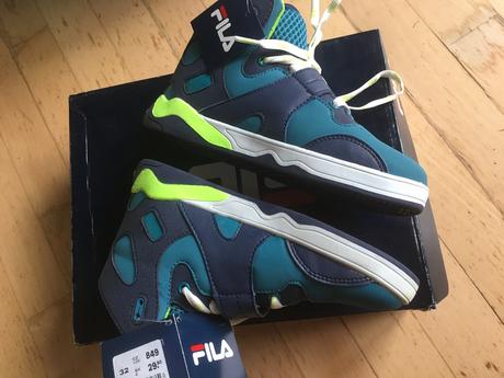 Tenisky nenosené, fila,33