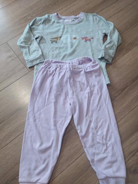 Pyžamo, slovenka,104