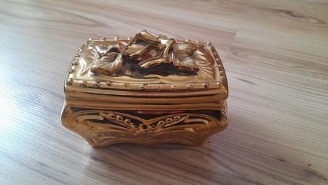 Keramicka sperkovnica, 