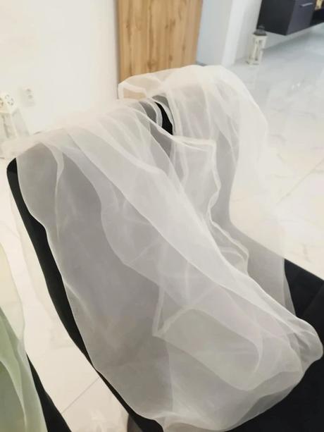 Záclony 2kusy zelene a 2kusy biele mám, 