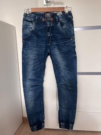 Chlapčenské rifle, vingino,152