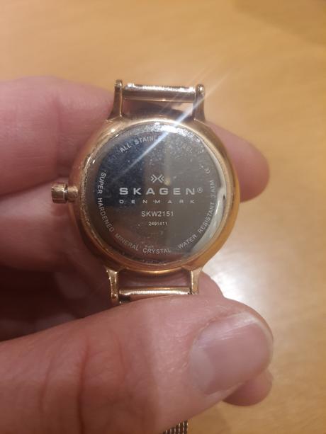 Damske hodinky skagen,